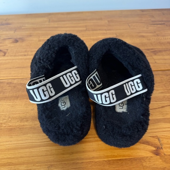UGG Fluff Yeah Slide Sandals Platform Black Fuzzy Womens Size 8 - Picture 5 of 5